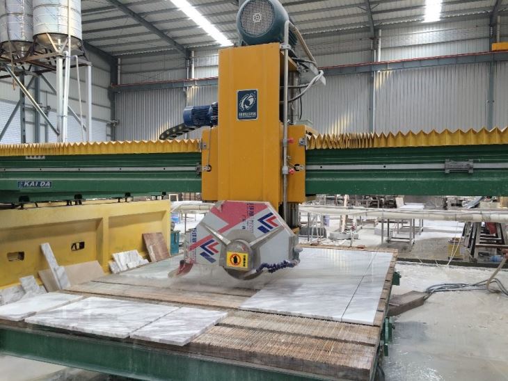 Automatic Granite Laser Marble Slab Stone Tiltale Cutting Machines For Sale